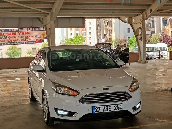 Sahibinden Ford Focus 1.0 GTDi Titanium 2015 Model