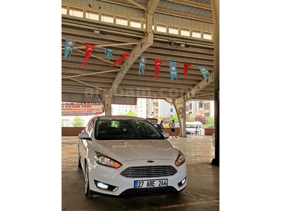 Sahibinden Ford Focus 1.0 GTDi Titanium 2015 Model