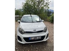 Sahibinden Kia Rio 1.4 CRDi Comfort 2015 Model 