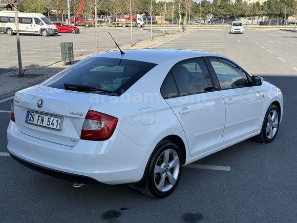 Sahibinden Skoda Rapid 1.6 TDI Elegance 2013 Model 