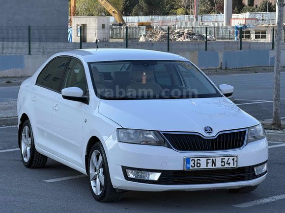 Sahibinden Skoda Rapid 1.6 TDI Elegance 2013 Model 