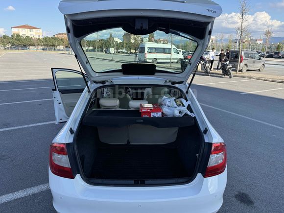 Sahibinden Skoda Rapid 1.6 TDI Elegance 2013 Model 