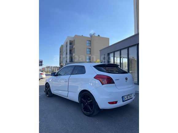 Sahibinden Kia Pro Ceed 1.6 CRDi Cool Plus 2011 Model 