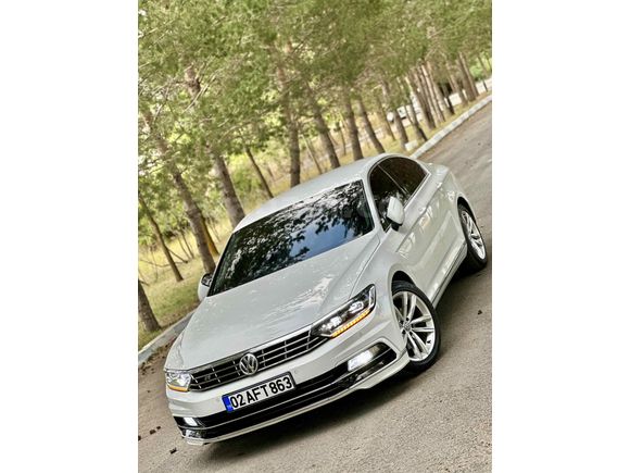Sahibinden Volkswagen Passat 1.6 TDi BlueMotion Highline 2015 Model  176.000 km Beyaz
