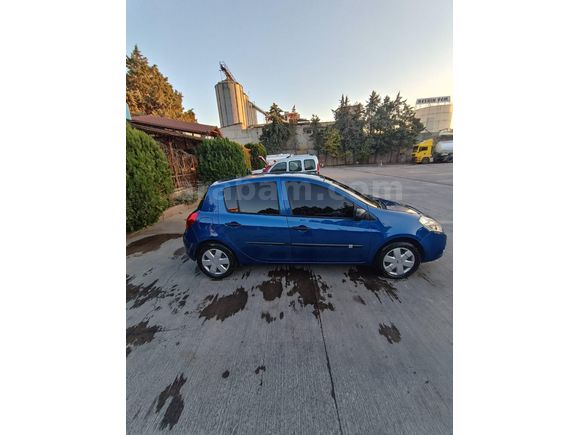 Sahibinden Renault Clio 1.5 dCi Authentique 2009 Model  257.000 km Mavi