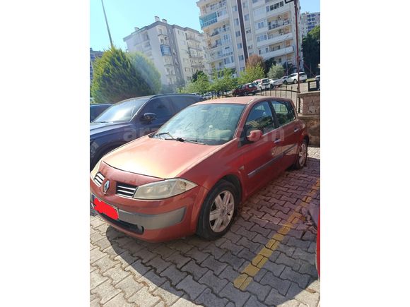 Sahibinden Renault Megane 1.6 Dynamique 2015 Model