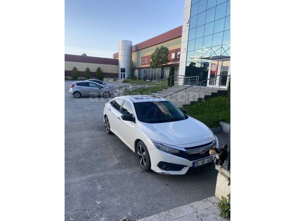 Sahibinden Honda Civic 1.6i DTEC Executive 2018 Model Çorum 94.500 km Beyaz