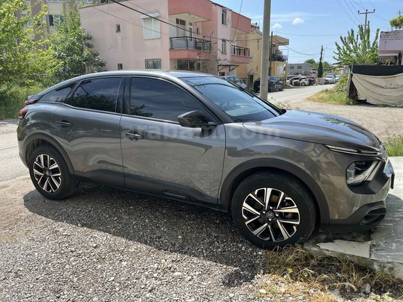 Sahibinden Citroen C4 SUV 1.2 PureTech Feel Bold 2022 Model  (metalik)