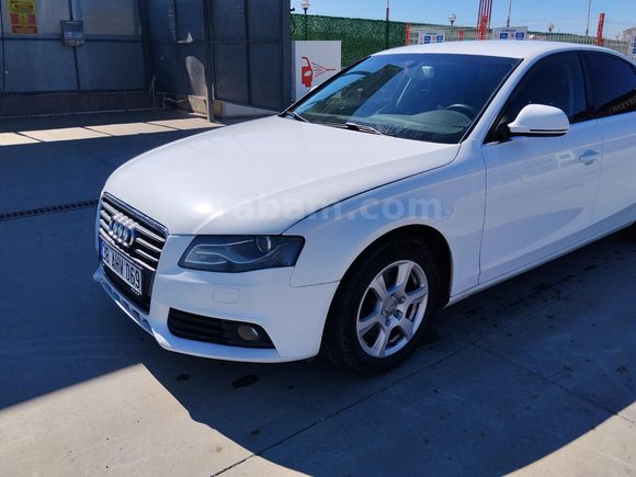 Sahibinden 239bin km de Audi A4 Sedan 1.8 TFSI 2009 Model
