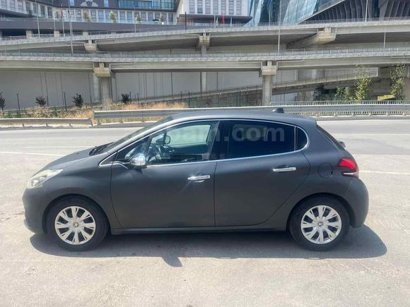 Sahibinden Peugeot 208 1.2 PureTech Active 2015 Model 