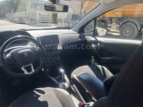 Sahibinden Peugeot 208 1.2 PureTech Active 2015 Model 
