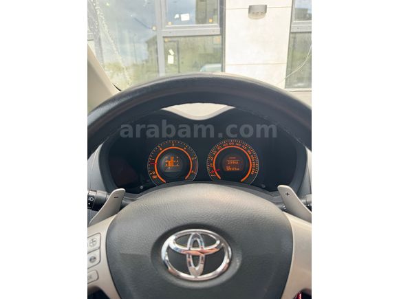 Sahibinden Toyota Auris 1.4 D-4D Elegant 2008 Model 