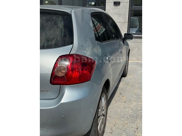 Sahibinden Toyota Auris 1.4 D-4D Elegant 2008 Model 