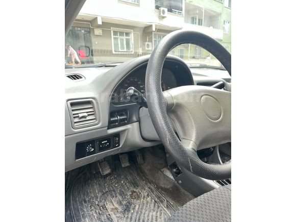 Sahibinden Suzuki Swift 1.3 GLX 2001 Model