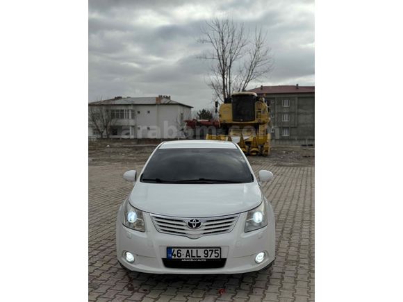 Sahibinden Toyota Avensis 1.6 Elegant Extra 2011 Model 