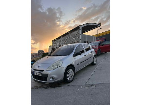 Sahibinden Renault Clio 1.2 Authentique 2010 Model 
