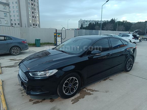 Sahibinden Ford Mondeo 1.6 TDCi Style 2015 Model  229.000 km Siyah