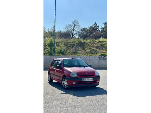 OPSİYONLANDI Sahibinden Renault Clio 1.4 RTA klimalı 2001 Model