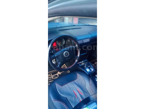 Sahibinden Volkswagen Passat 1.9 TDi Comfortline 2001 Model  381.000 km Mavi