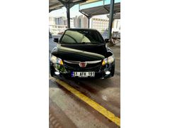 Sahibinden Honda Civic 1.6 Premium 2011 Model  200.000 km Siyah