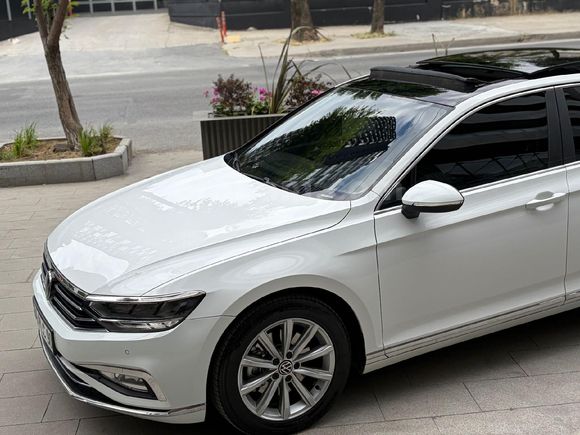 Volkswagen Passat 1.5 TSi CAM TAVAN
