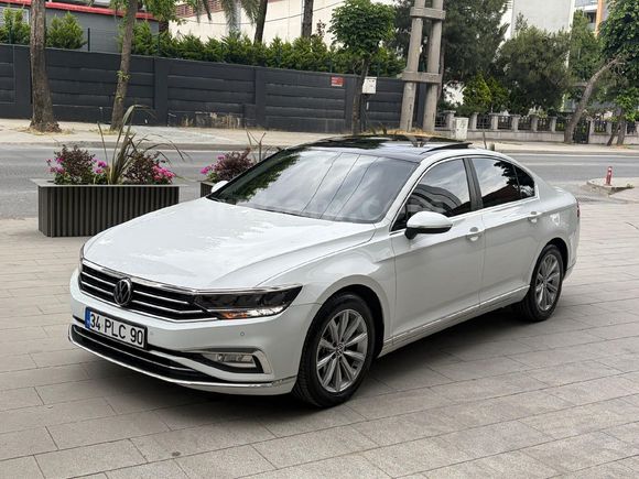 Volkswagen Passat 1.5 TSi CAM TAVAN
