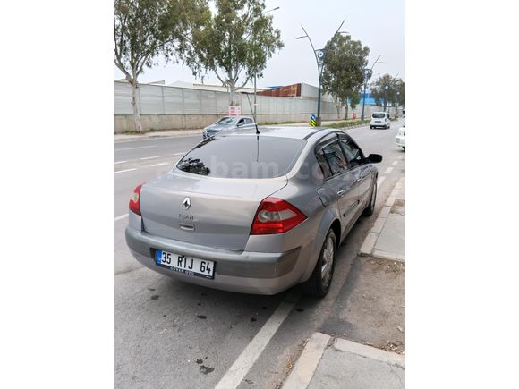 Sahibinden Renault Megane 1.6 Dynamique 2005 Model