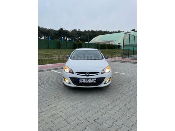 Sahibinden Opel Astra 1.4 T Edition Plus 2020 Model  97.000 km Beyaz