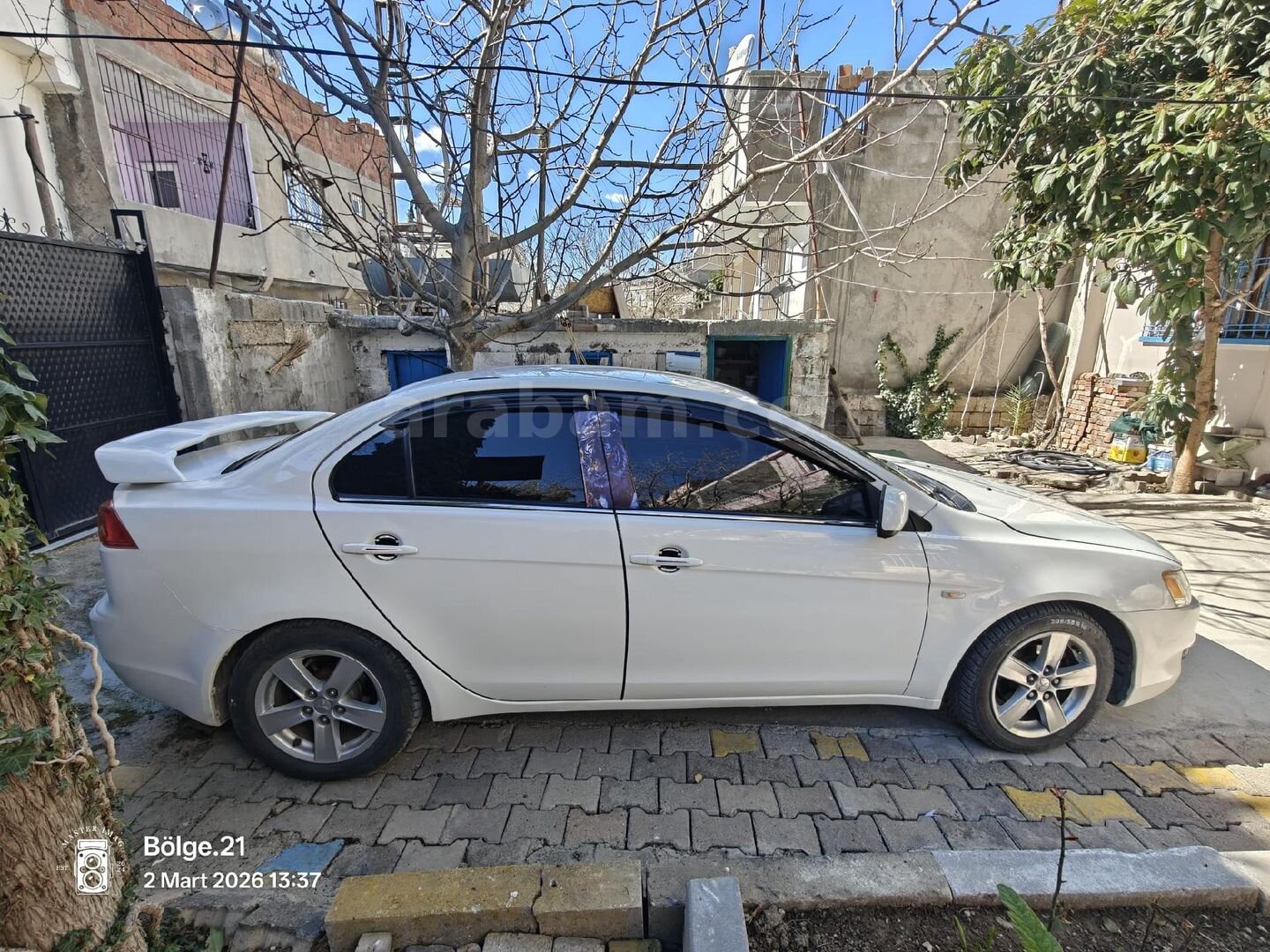 Sahibinden Mitsubishi Lancer 1.5 Invite 2009 Model 2