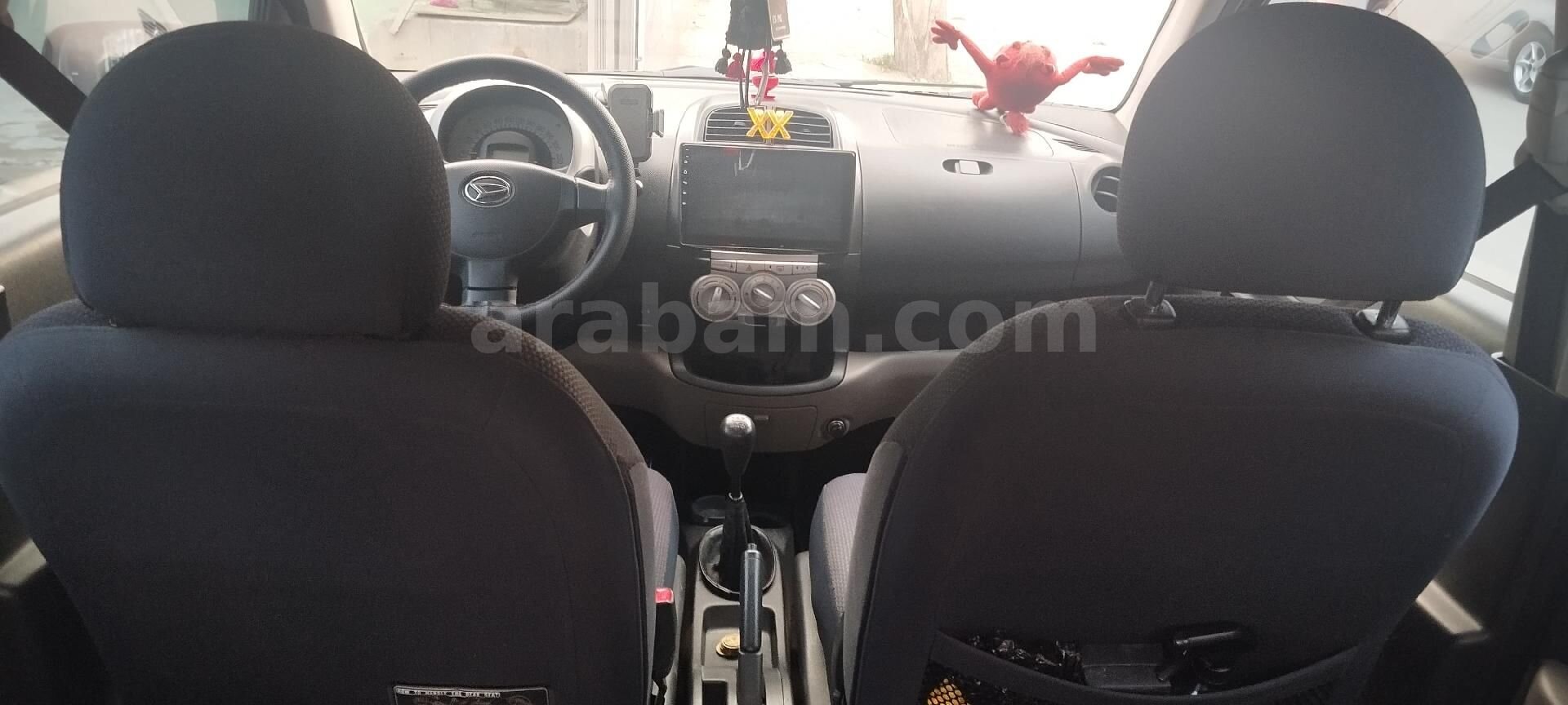 Sahibinden Daihatsu Sirion 1.3 Touring 2005 Model Eskişehir 56.000 km Pembe 3