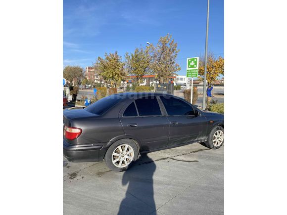 Sahibinden Nissan Almera 1.6 SLX 2001 Model 