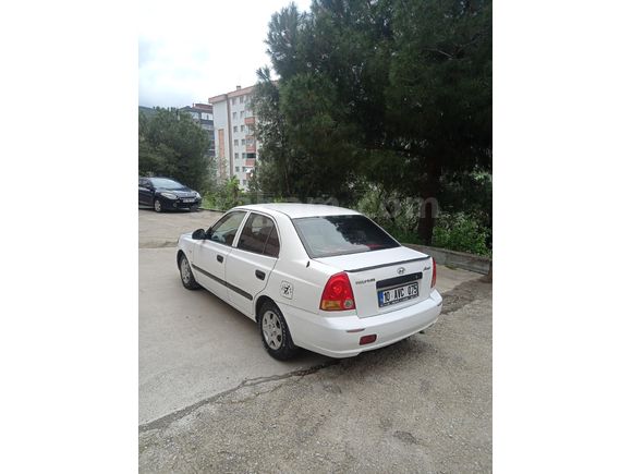 Sahibinden Hyundai Accent 1.3 Admire 2005 Model