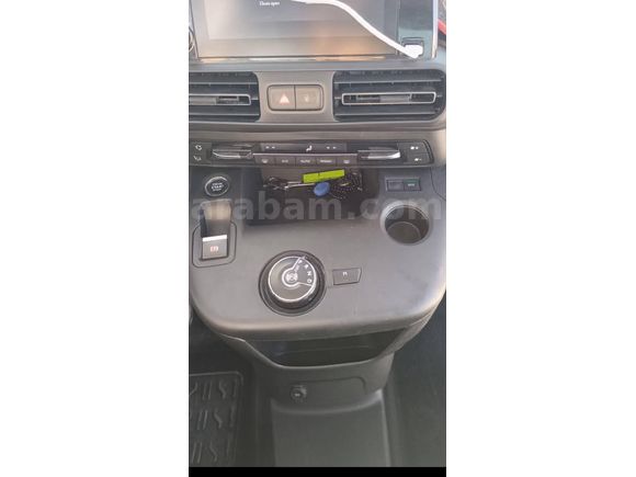 Sahibinden Opel Combo 1.5 CDTI Ultimate 2022 Model