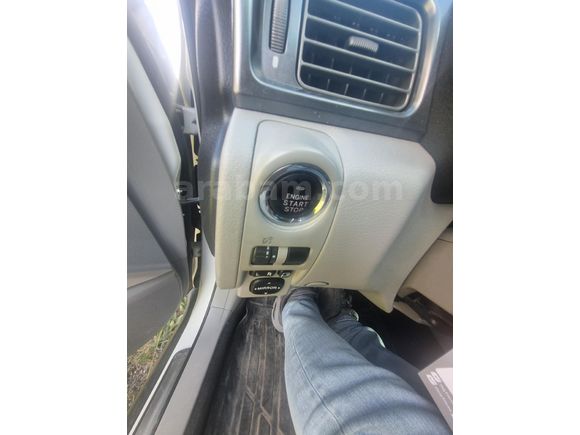 Sahibinden Subaru Forester 2.0 Premium 2011 Model