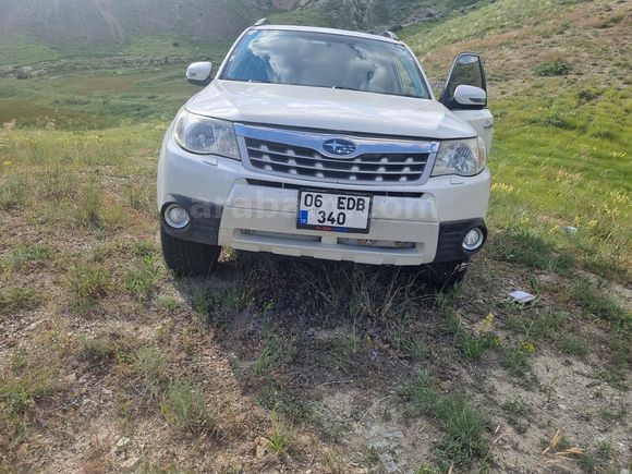 Sahibinden Subaru Forester 2.0 Premium 2011 Model