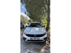 Sahibinden Hatasız Değişen ve boya yok . Masrafsz. Garantili. Düşük km'li Fiat Egea Cross