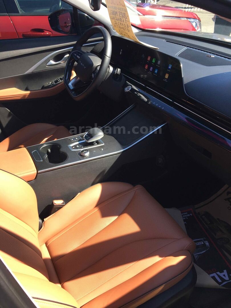 Sahibinden Chery Omoda 5 1.6 T-GDI Luxury 2023 Model İstanbul 42.000 km Gri 6