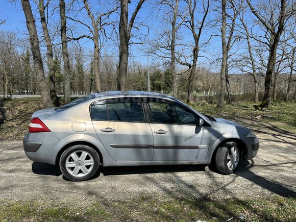 Sahibinden Renault Megane 1.6 Dynamique 2005 Model  340.000 km Gri