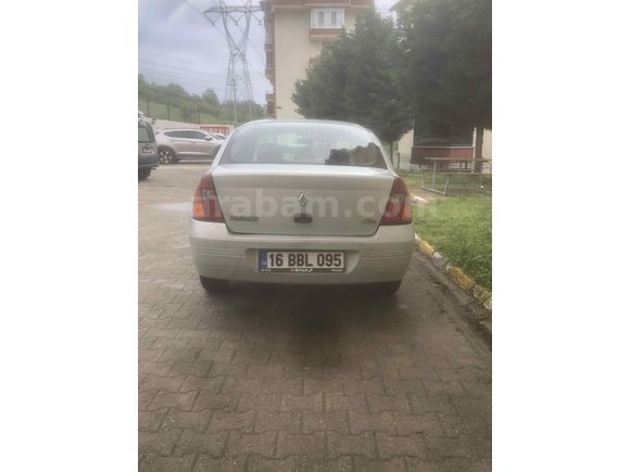 Sahibinden Renault Clio 1.4 RNA 2001 Model 