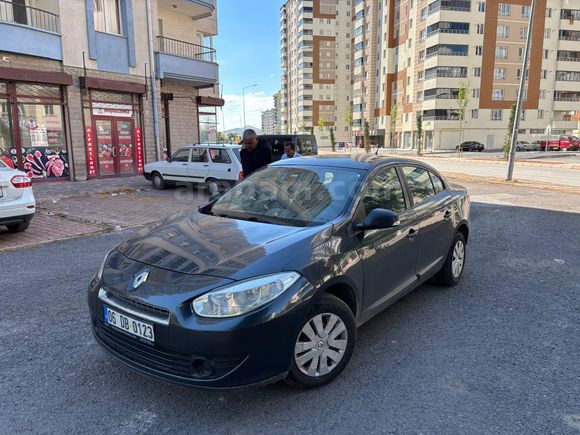 Sahibinden Renault Fluence 1.5 dCi Authentique 2010 Model