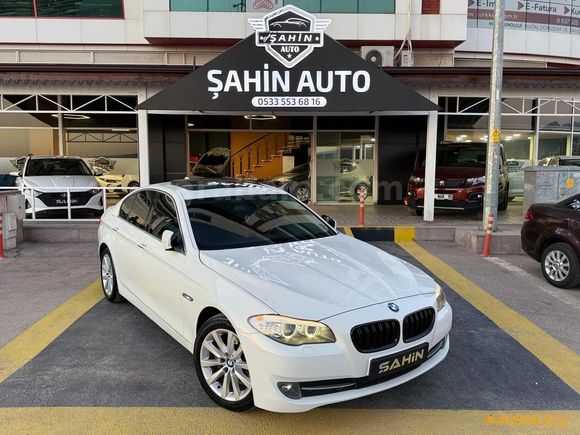 2011 BMW 5.20 D COMFORT HATASIZ BOYASIZ K.KARTATAKSİT/0.99KREDİ