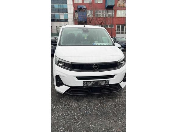 2025 MODEL HATASIZ BOYASIZ 2,500 BİNKM OTOMATİK