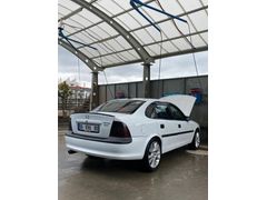 Sahibinden Opel Vectra 2.0 GLS 1998 Model  297.000 km Beyaz