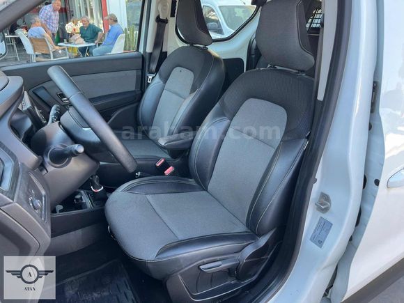 Express Combi 1.5 BlueDCI Joy
