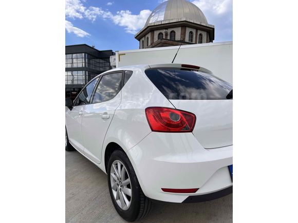 Sahibinden Seat Ibiza 1.4 Style 2015 Model 