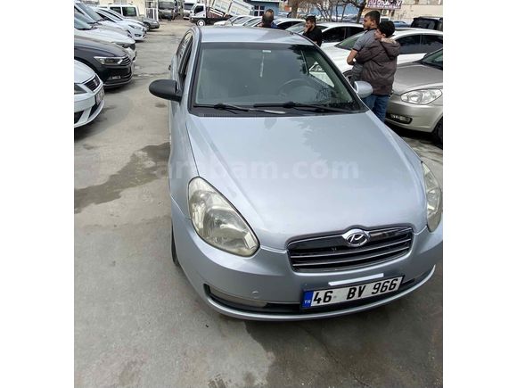 Sahibinden Hyundai Accent Era 1.5 CRDi-VGT Team 2010 Model  296.000 km Gri