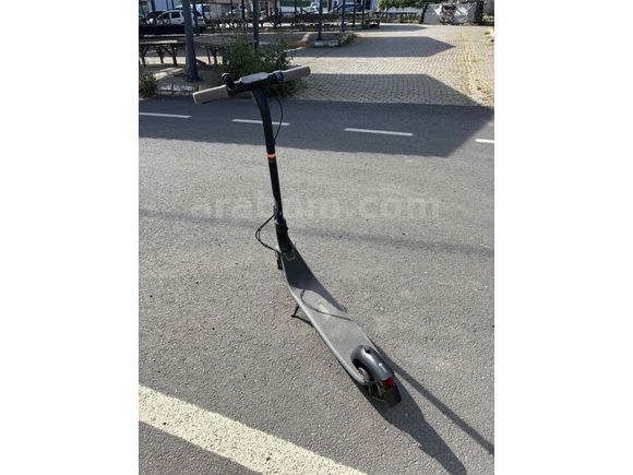 Segway Ninebot E2 elektrikli scooter