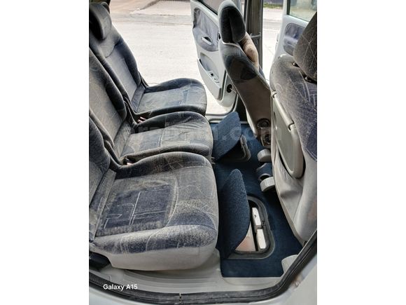 Sahibinden Renault Scenic 1.9 DTi RXT 2000 Model Ankara
