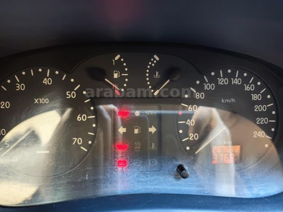 Sahibinden Renault Clio 1.4 RNA 2001 Model