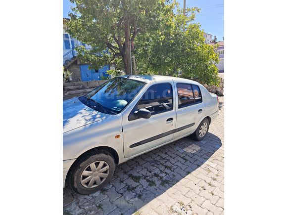 Sahibinden Renault Clio 1.4 RNA 2001 Model